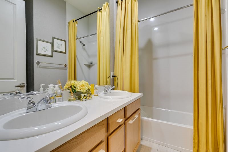 Furnished Finder property 432437_1 photo 3