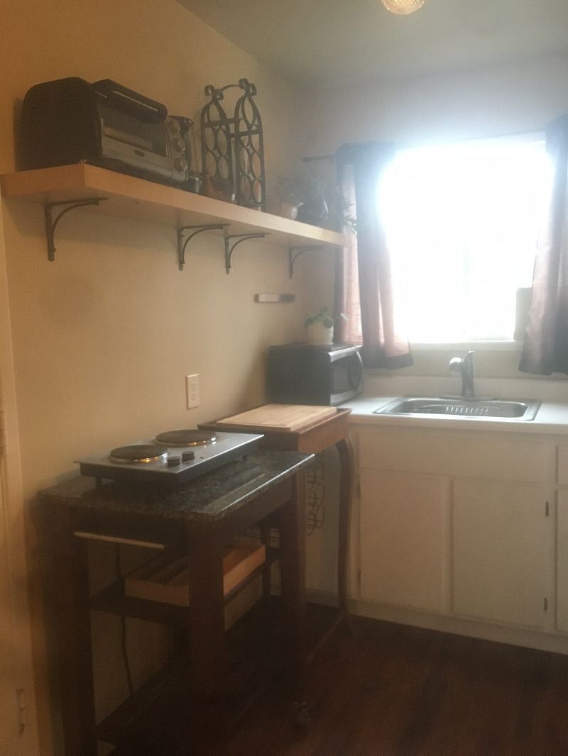 Furnished Finder property 432438_1 photo 10