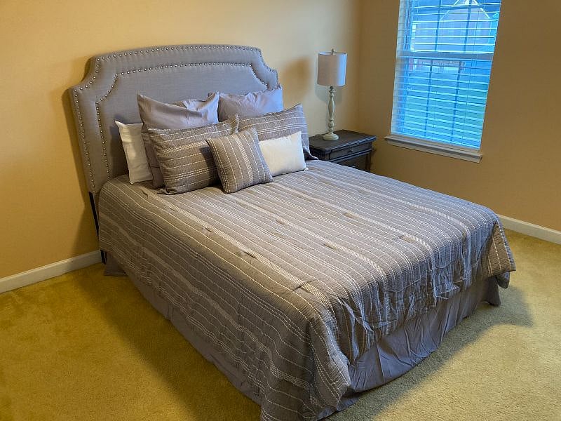 Upstairs Bedroom #2