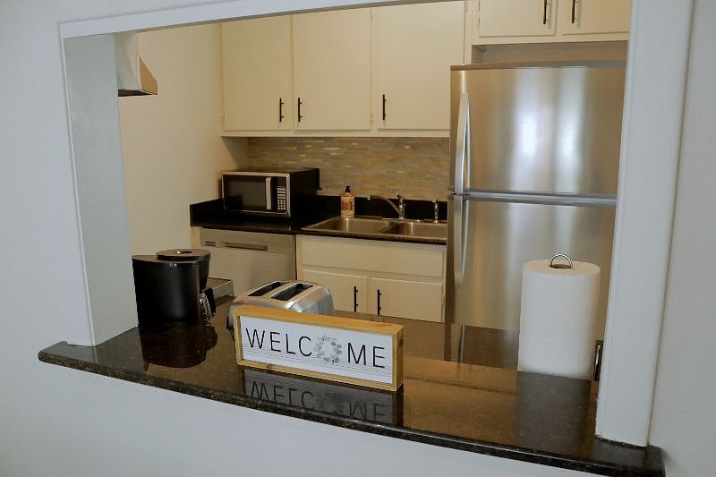 Furnished Finder property 432473_1 photo 4