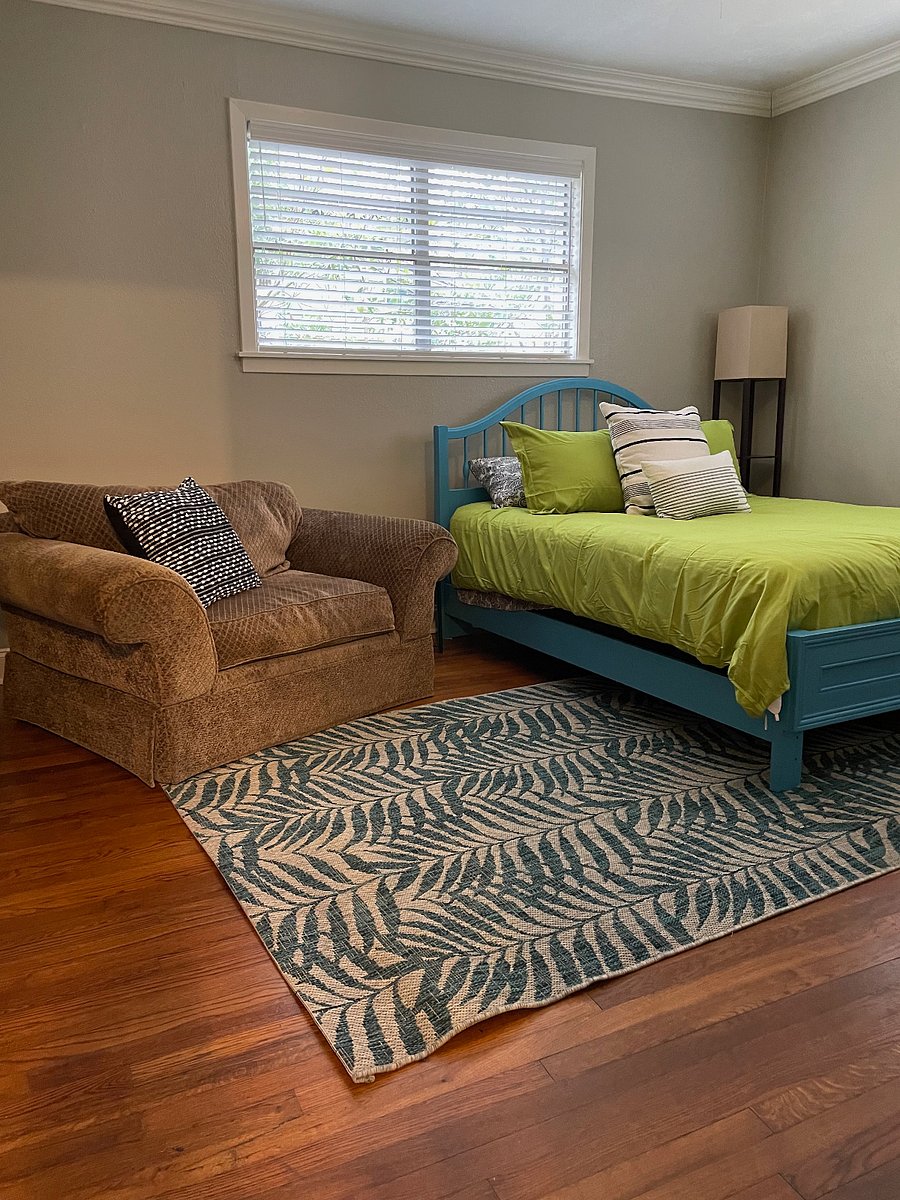 Furnished Finder property 432475_2 photo 5