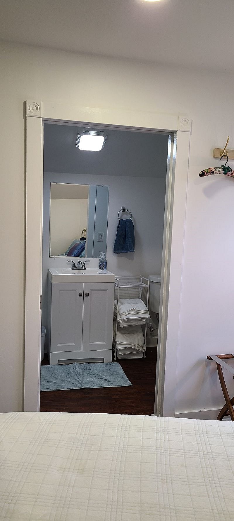 Furnished Finder property 432483_1 photo 3