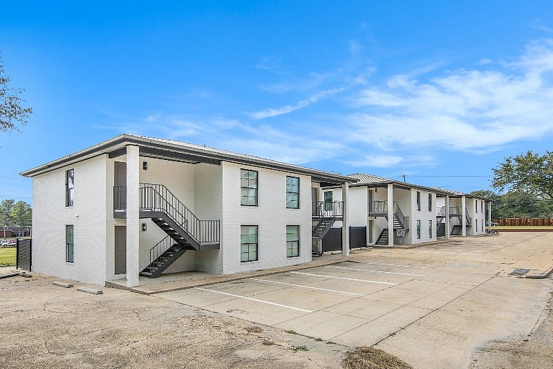Furnished Finder property 432518_4 photo 12
