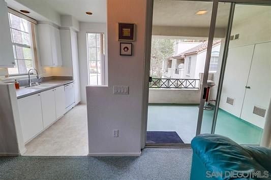Furnished Finder property 432586_1 photo 4