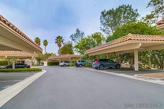 Furnished Finder property 432586_1 photo 18