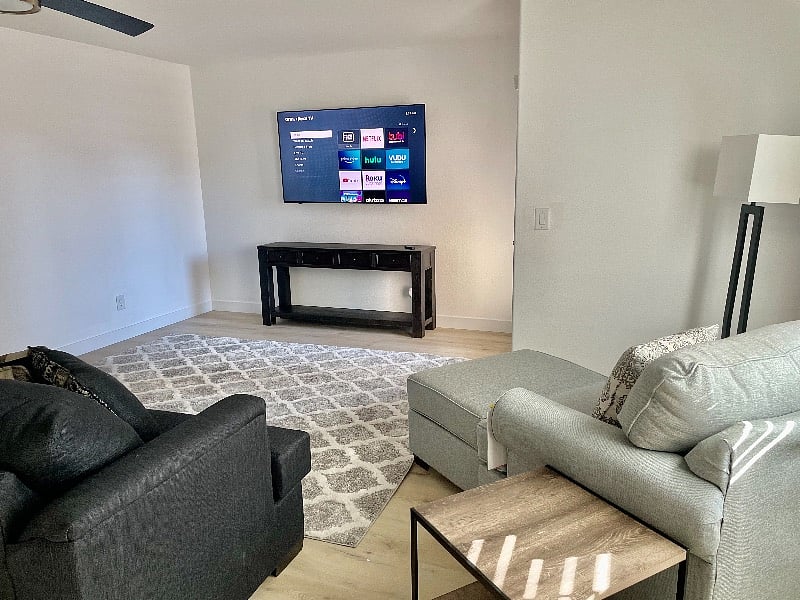 Living room next to the master bedroom, perfect for relaxing and separate sitting area away from the bedroom! 