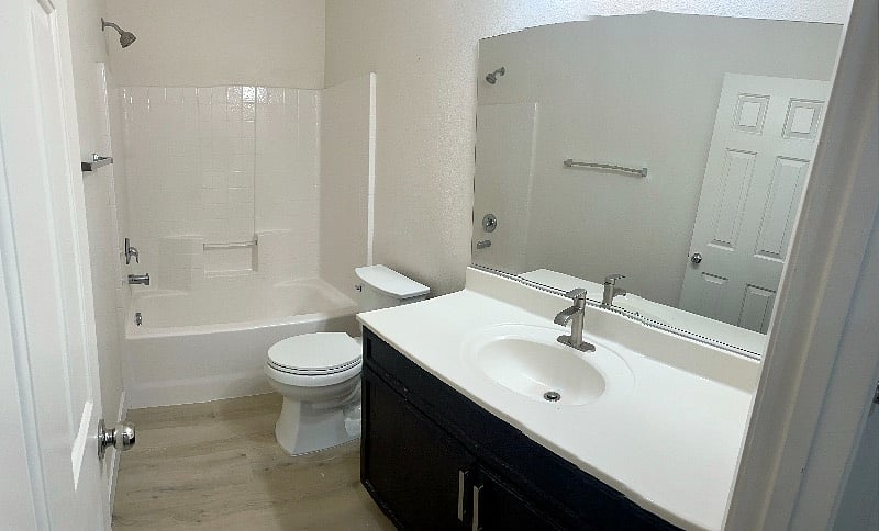 Furnished Finder property 432588_2 photo 5