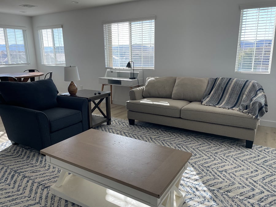 Furnished Finder property 432588_3 photo 21