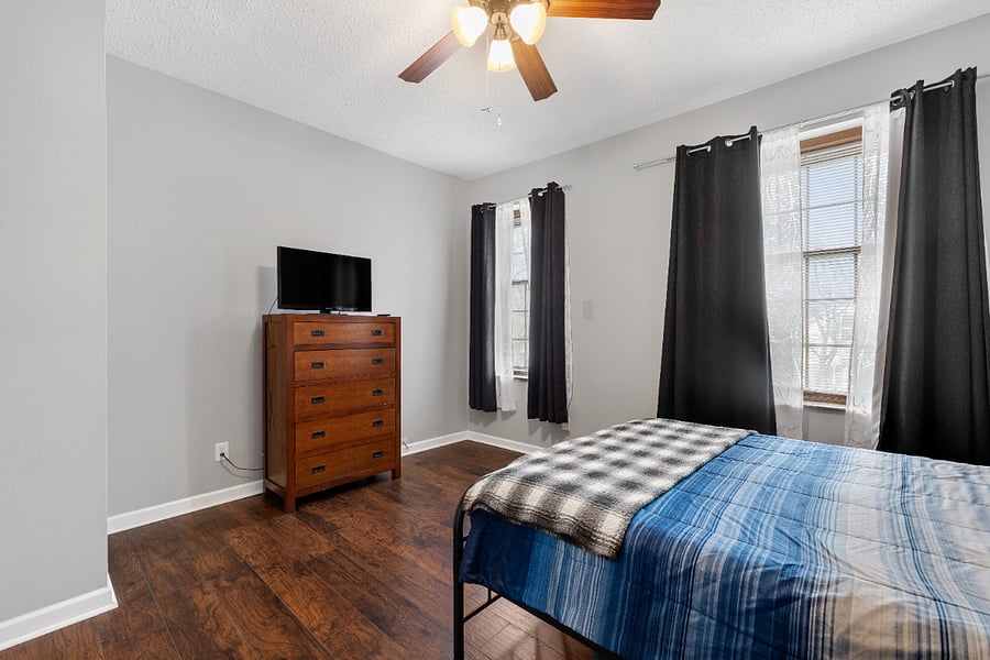 Furnished Finder property 432601_1 photo 13