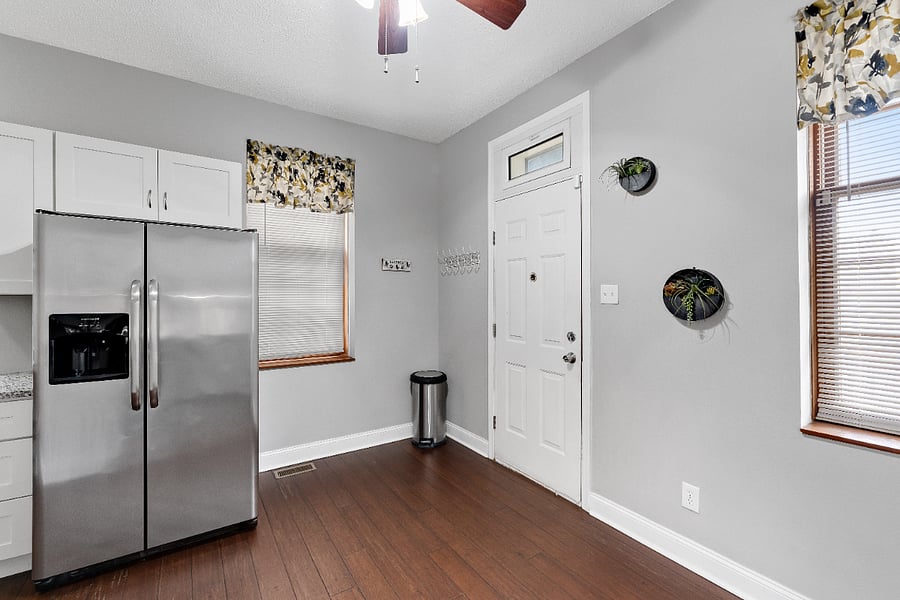 Furnished Finder property 432601_1 photo 18