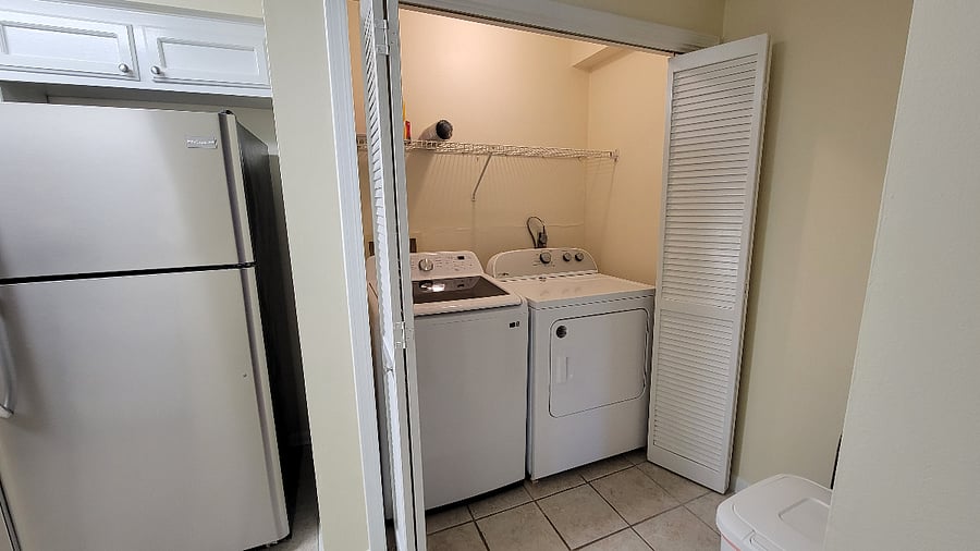Furnished Finder property 432615_1 photo 11