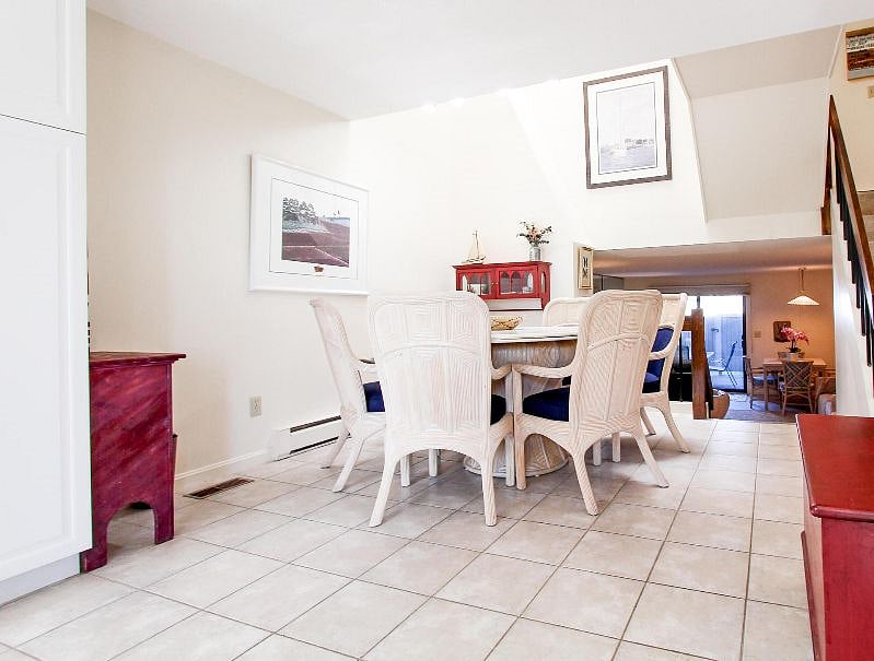 Furnished Finder property 432639_1 photo 8