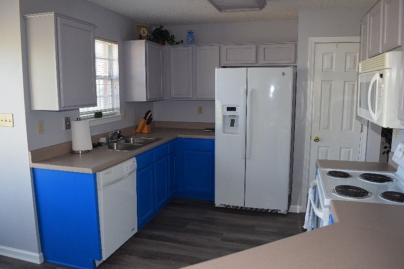Furnished Finder property 432659_1 photo 11
