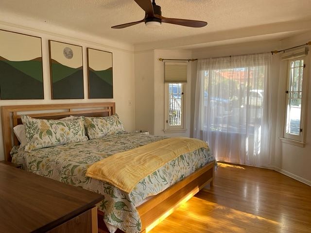 Bedroom 3, King