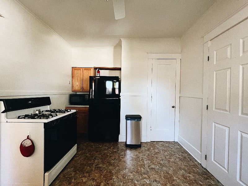 Furnished Finder property 432693_1 photo 15