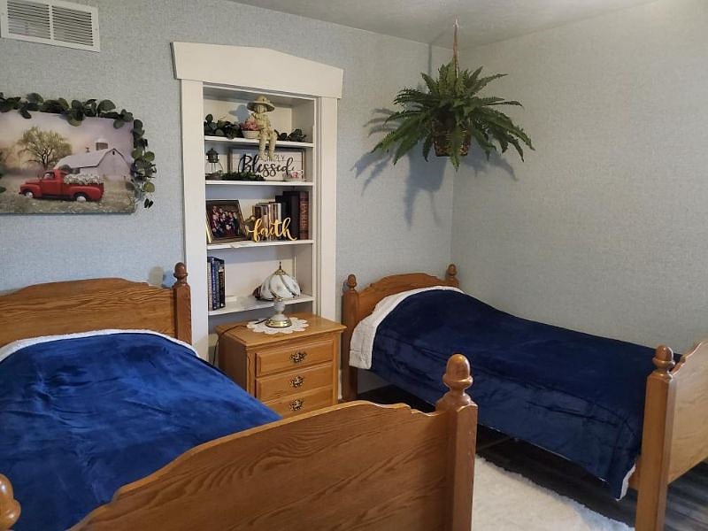 Furnished Finder property 432694_1 photo 14