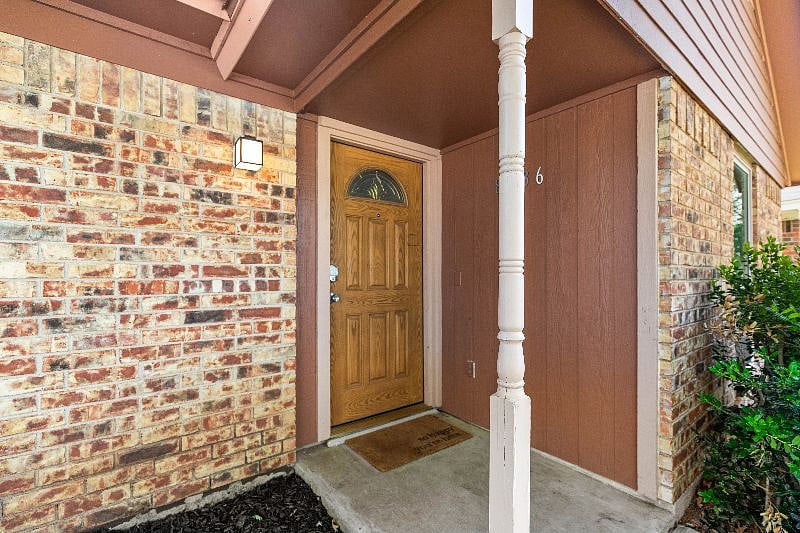 Furnished Finder property 432702_1 photo 9