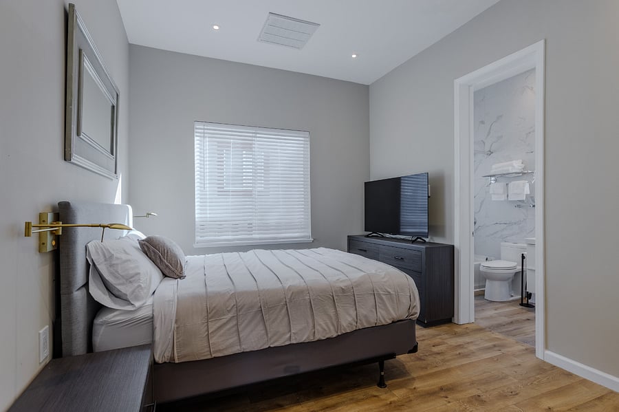 Furnished Finder property 432704_1 photo 17