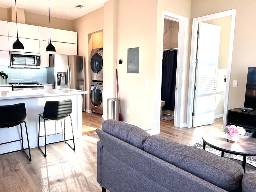 Furnished Finder property 432704_2 photo 9