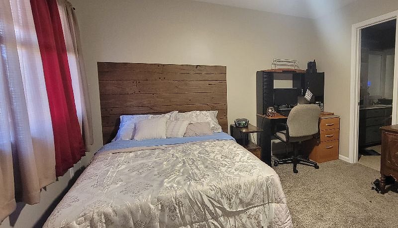 2nd bedroom. Full size memory foam mattress.