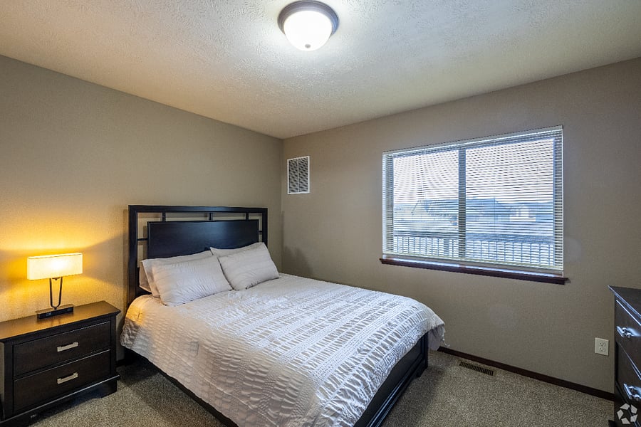Furnished Finder property 432806_3 photo 9
