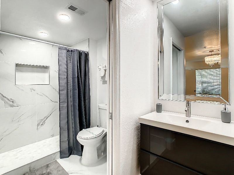 Furnished Finder property 432902_1 photo 9