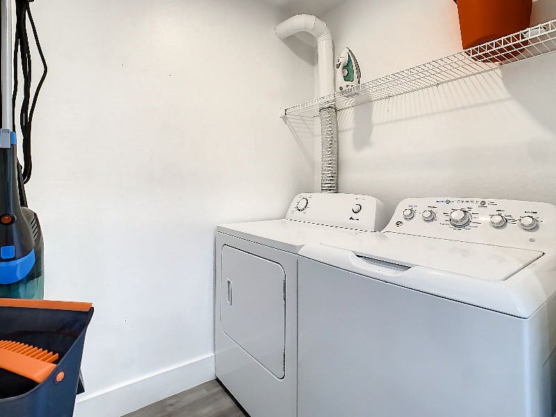 Furnished Finder property 432902_1 photo 16