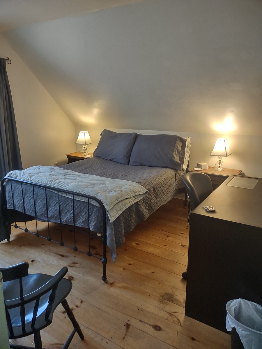 Furnished Finder property 432923_1 photo 11