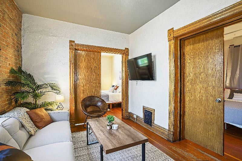 Furnished Finder property 432928_1 photo 9