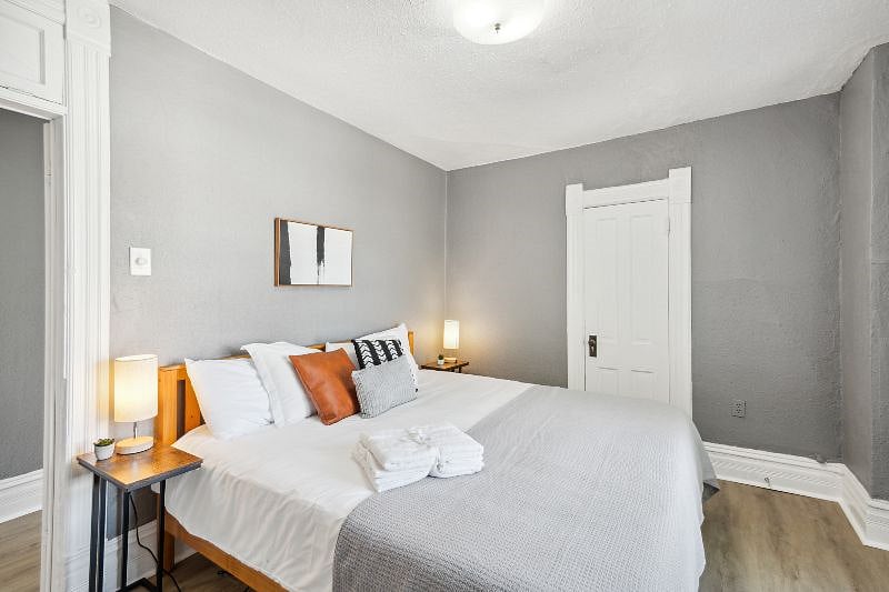 Furnished Finder property 432928_2 photo 9