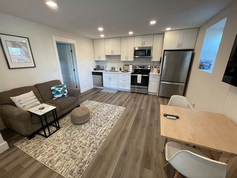 Furnished Finder property 432934_1 photo 6