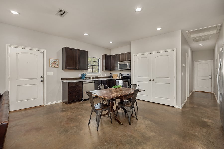 Furnished Finder property 432959_1 photo 5