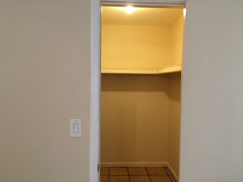Furnished Finder property 432970_1 photo 15