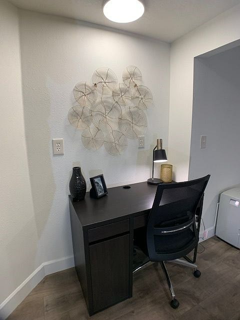 Furnished Finder property 433032_1 photo 16