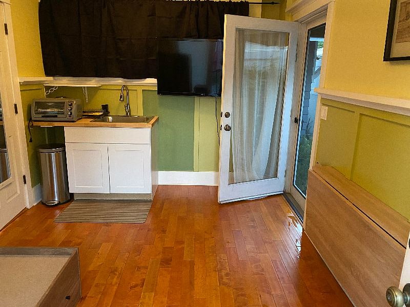 Furnished Finder property 433086_1 photo 13