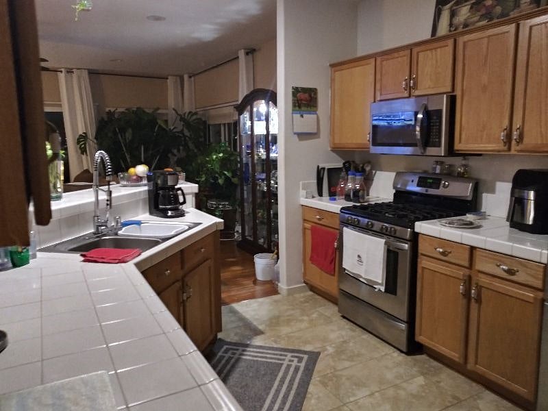 Furnished Finder property 433095_1 photo 8