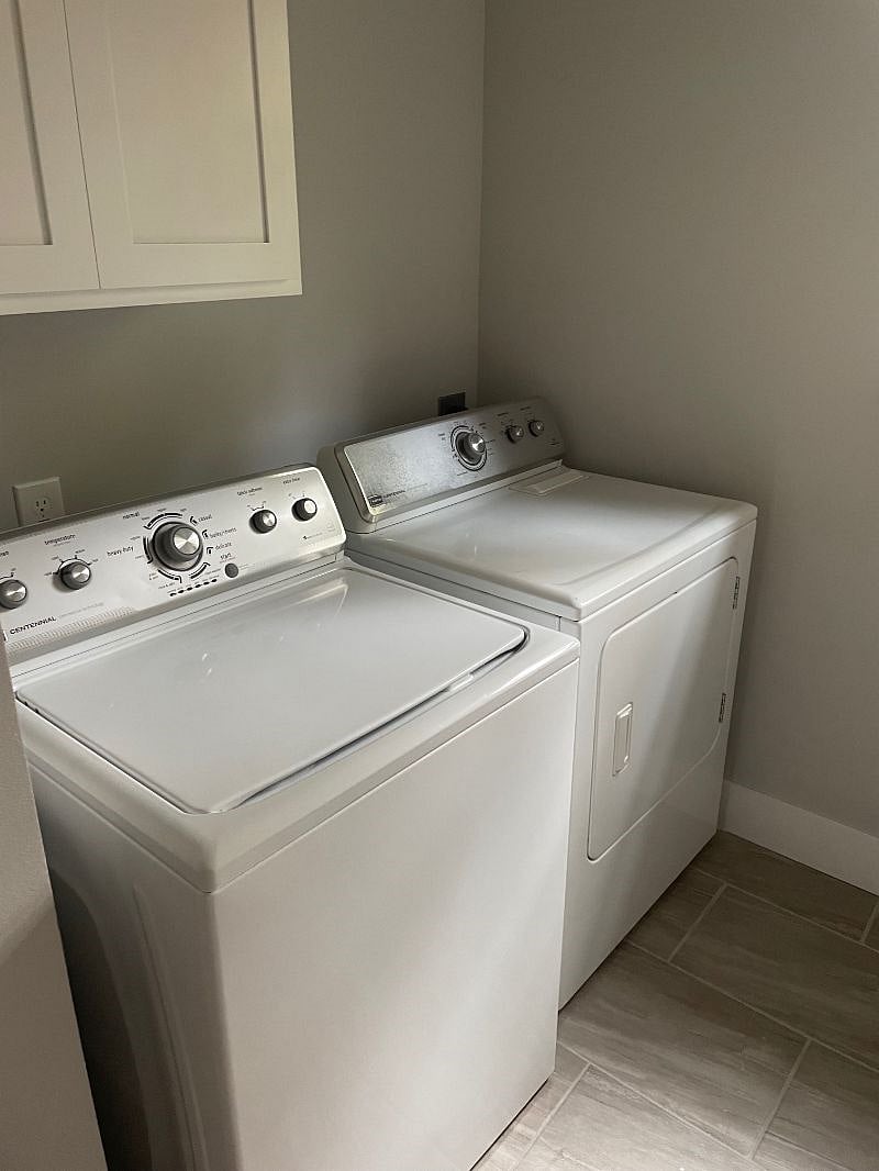 Furnished Finder property 433117_1 photo 9