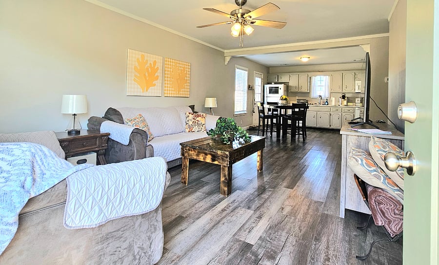 Furnished Finder property 433124_1 photo 1