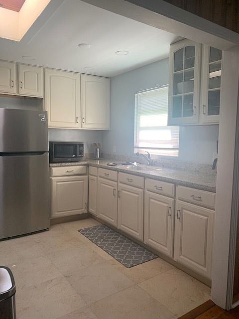 Furnished Finder property 433126_1 photo 9