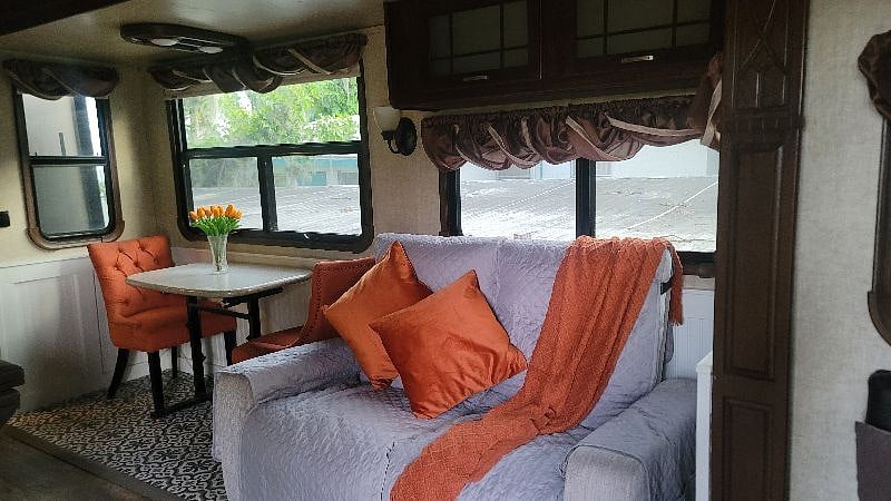 Furnished Finder property 433128_2 photo 7