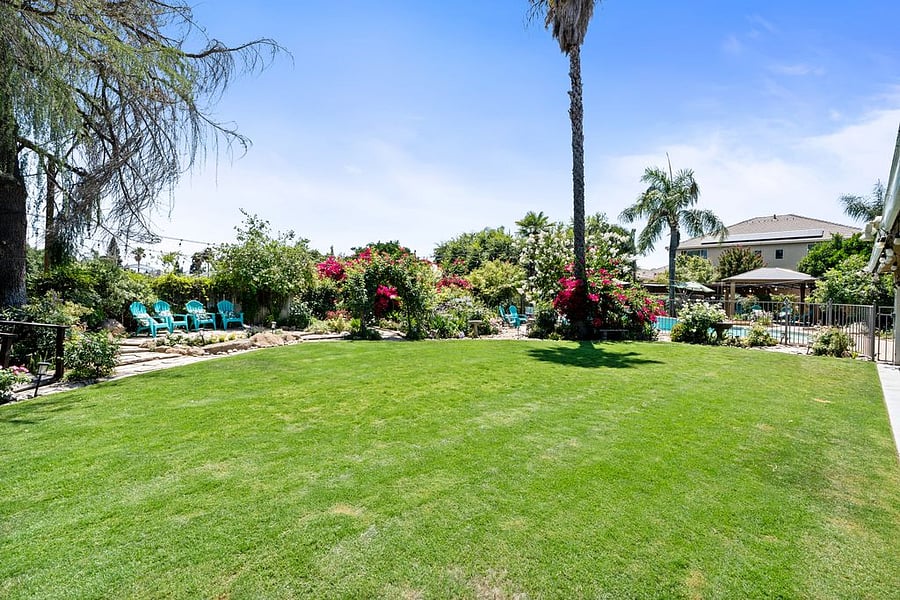 Furnished Finder property 433158_1 photo 12