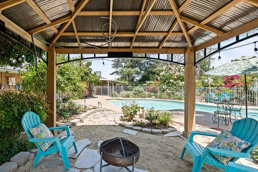 Furnished Finder property 433158_1 photo 16