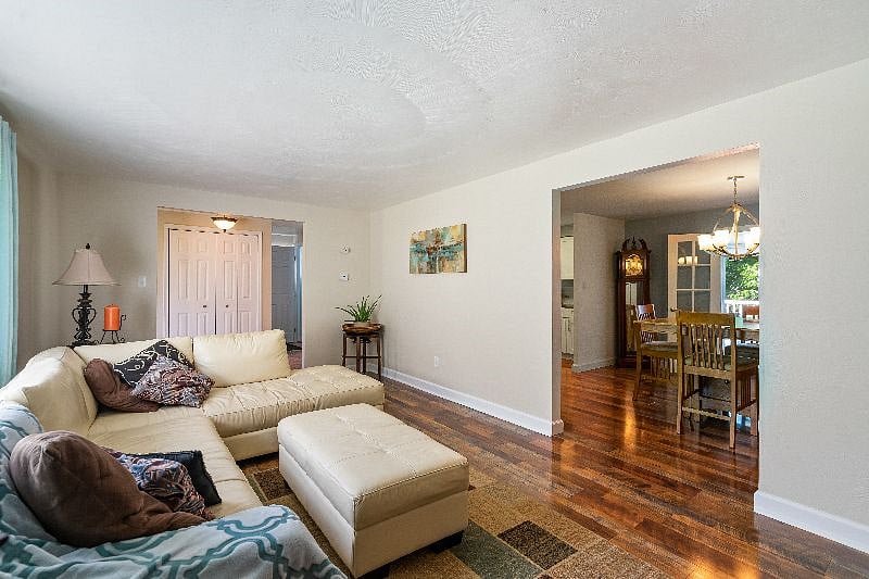 Furnished Finder property 433164_1 photo 7