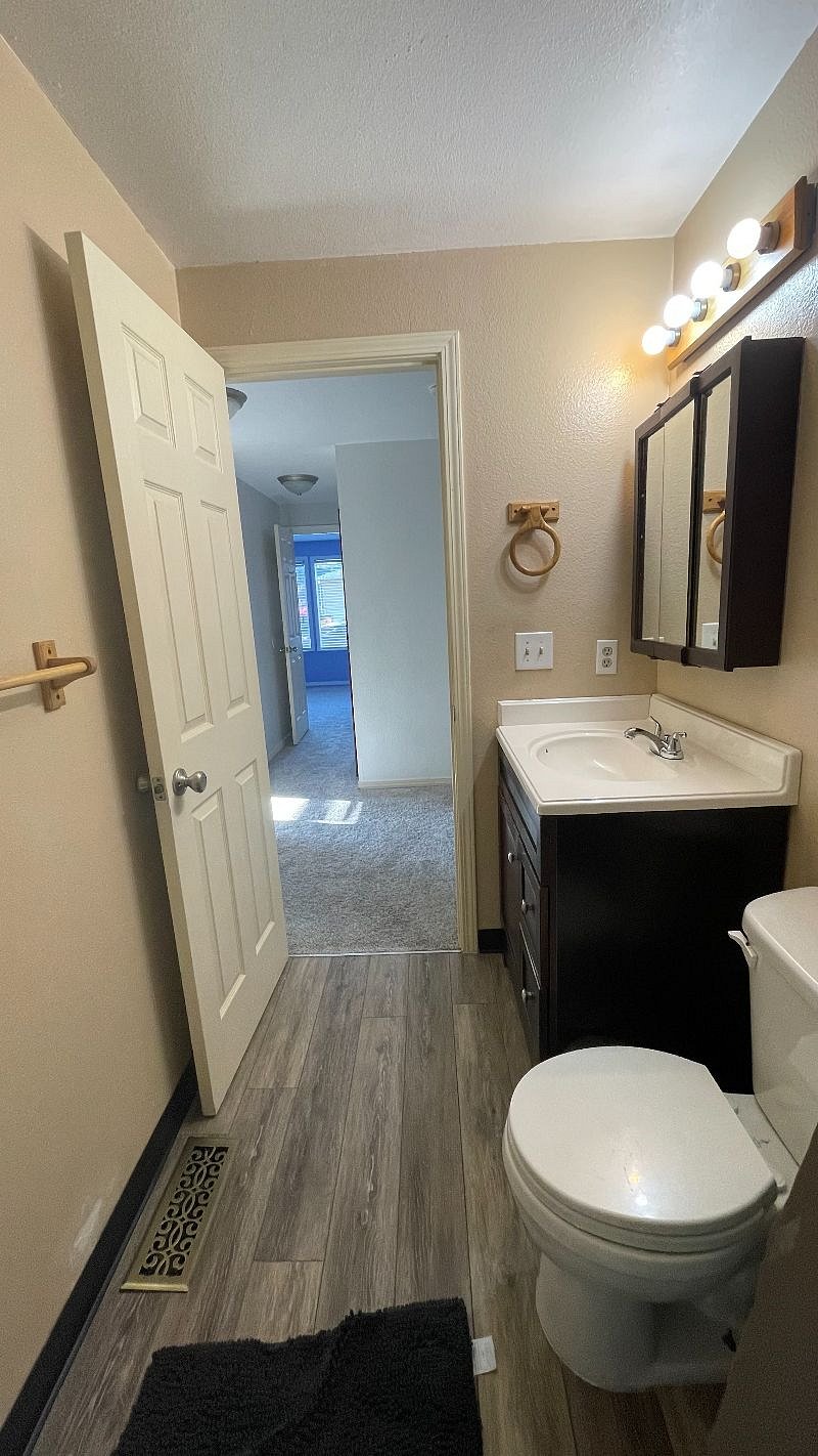Furnished Finder property 433172_2 photo 10