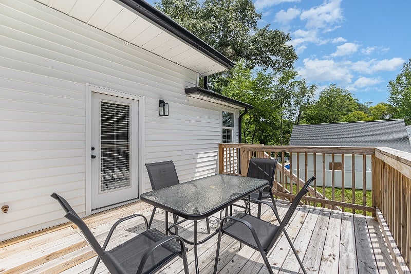 Enjoy tree-top views of the neighborhood from your 2nd story private deck.