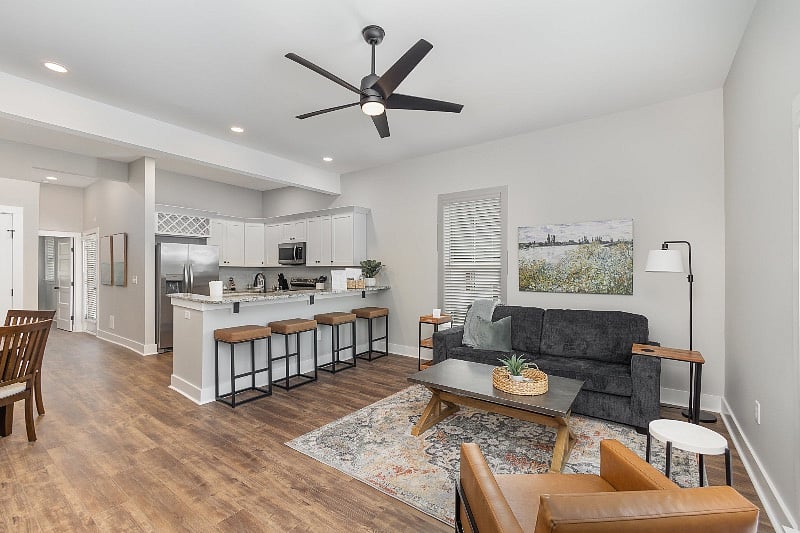 Spacious and open-concept living, dining and kitchen.