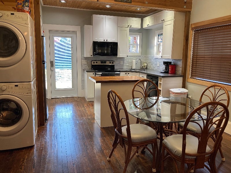 Furnished Finder property 433422_1 photo 5