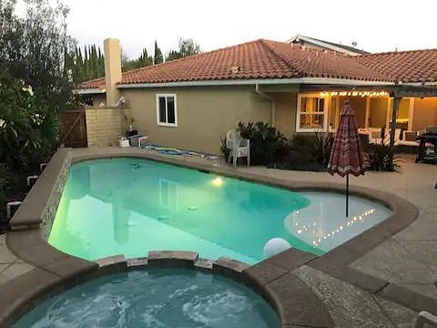Furnished Finder property 433455_1 photo 17