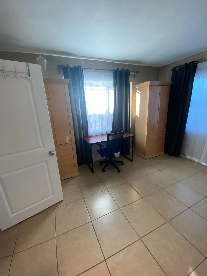 Furnished Finder property 433498_1 photo 14