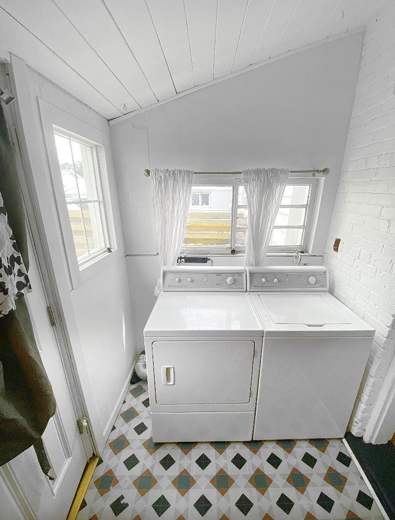 Furnished Finder property 433563_1 photo 11